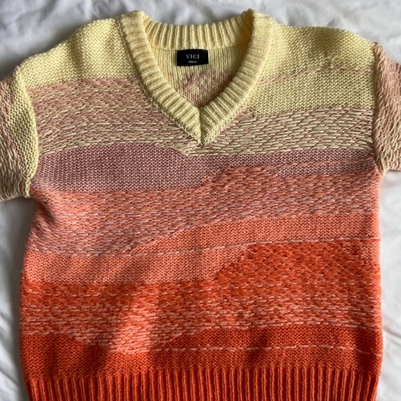 Vici Sunset Sweater - Picture 2 of 4